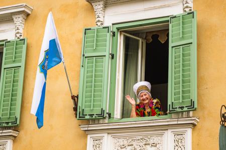 Povorka ob dnevih narodnih noš in oblačilne dedščine (94)